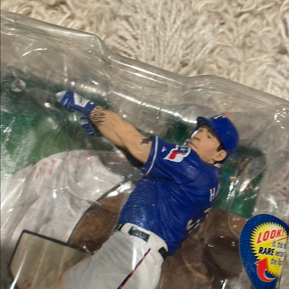 Baseball Card and statue - Picture 5 of 9